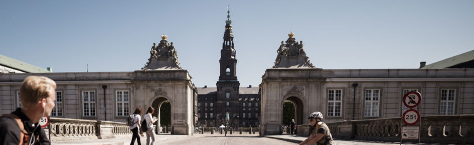Visit the Danish Parliament this summer